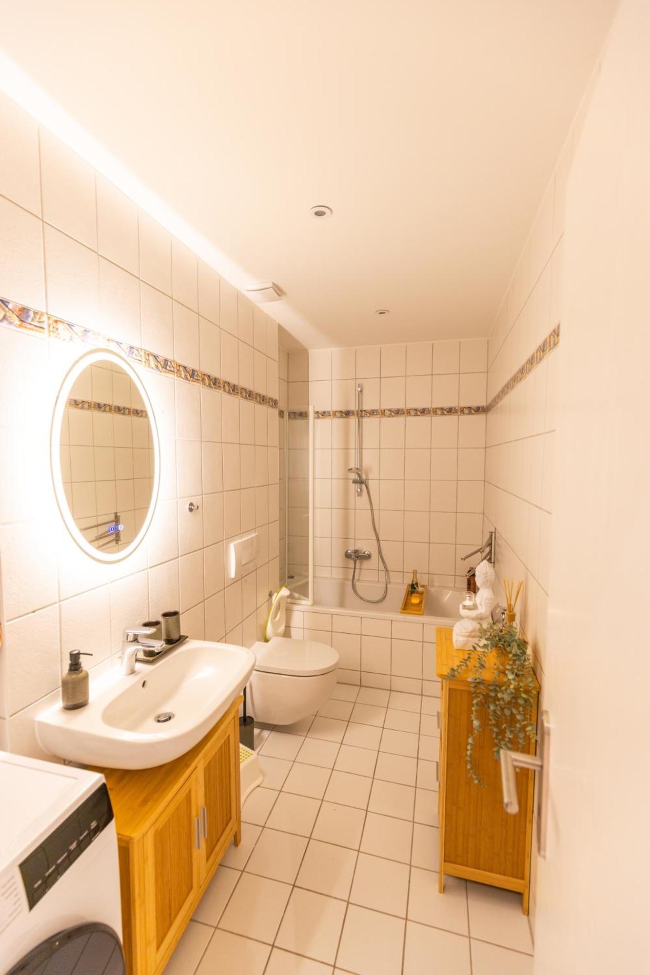 Bautzen Living Appartement - Zentrumslage Parkplatz Babybett المظهر الخارجي الصورة